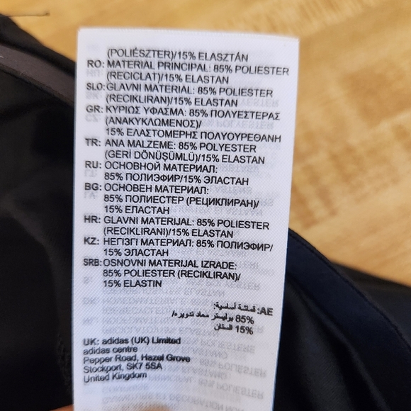 ADIDAS Women’s Sports Club in Black, size L - Picture 7 of 11